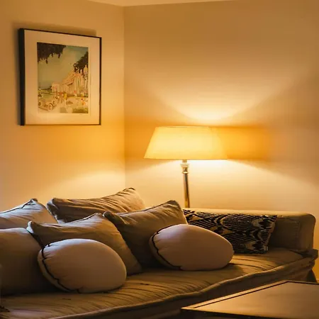 Lovely Flat With Private Garden * دوفييل