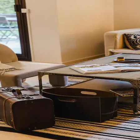 شقة Lovely Flat With Private Garden