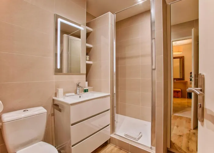 Lovely Flat With Private Garden *